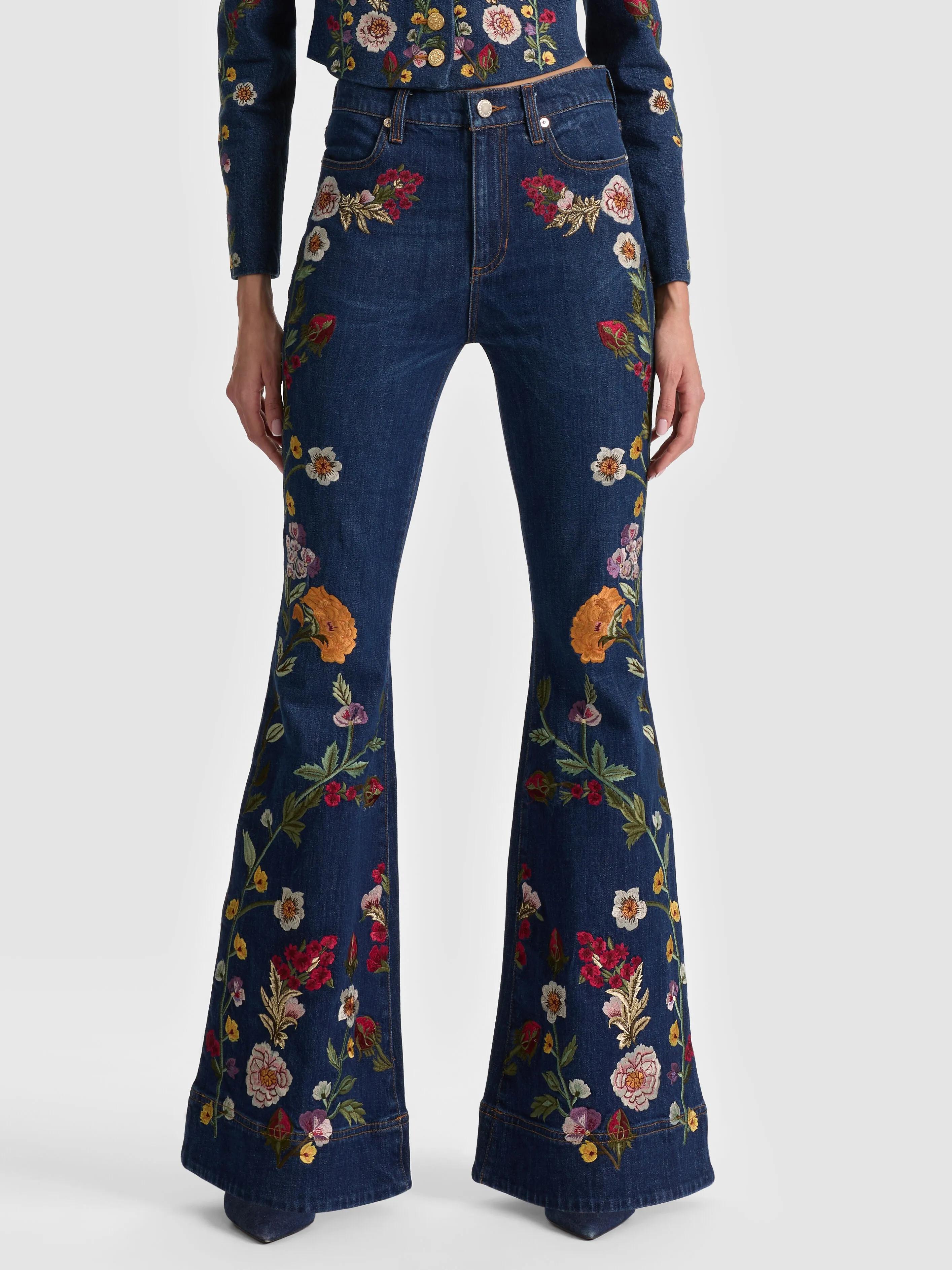 ALICE + OLIVIA Beautiful Embroidered Jean in dark wash denim with floral embroidery